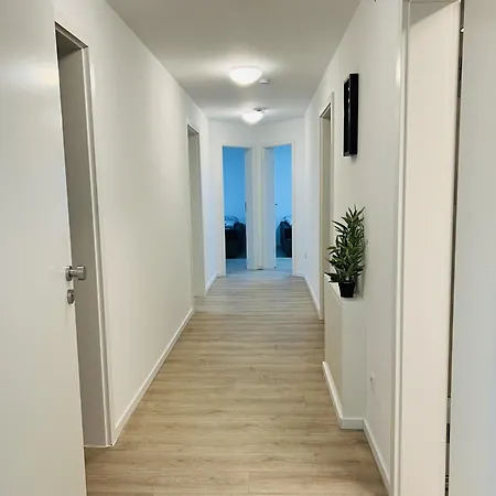 Big House I 22 Beds I 12 I Wifi I Parking *