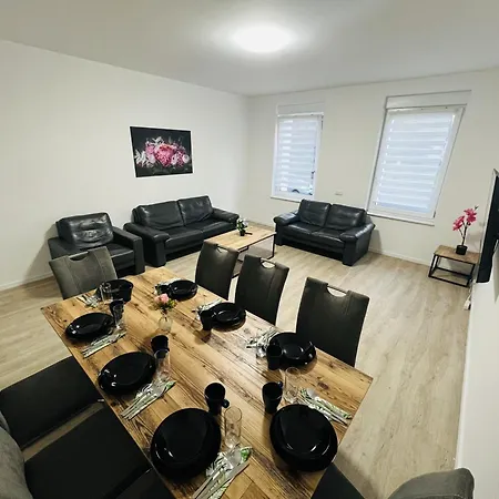 Big House I 22 Beds I 12 I Wifi I Parking Paderborn